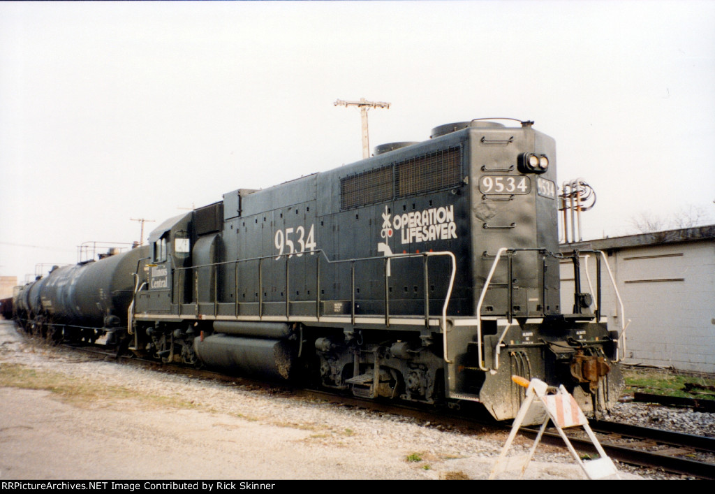 IC 9534